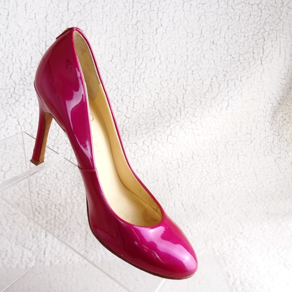 Ivanka Trump Janie Women's Size 7M Fuchsia Patent - Picture 4 of 8